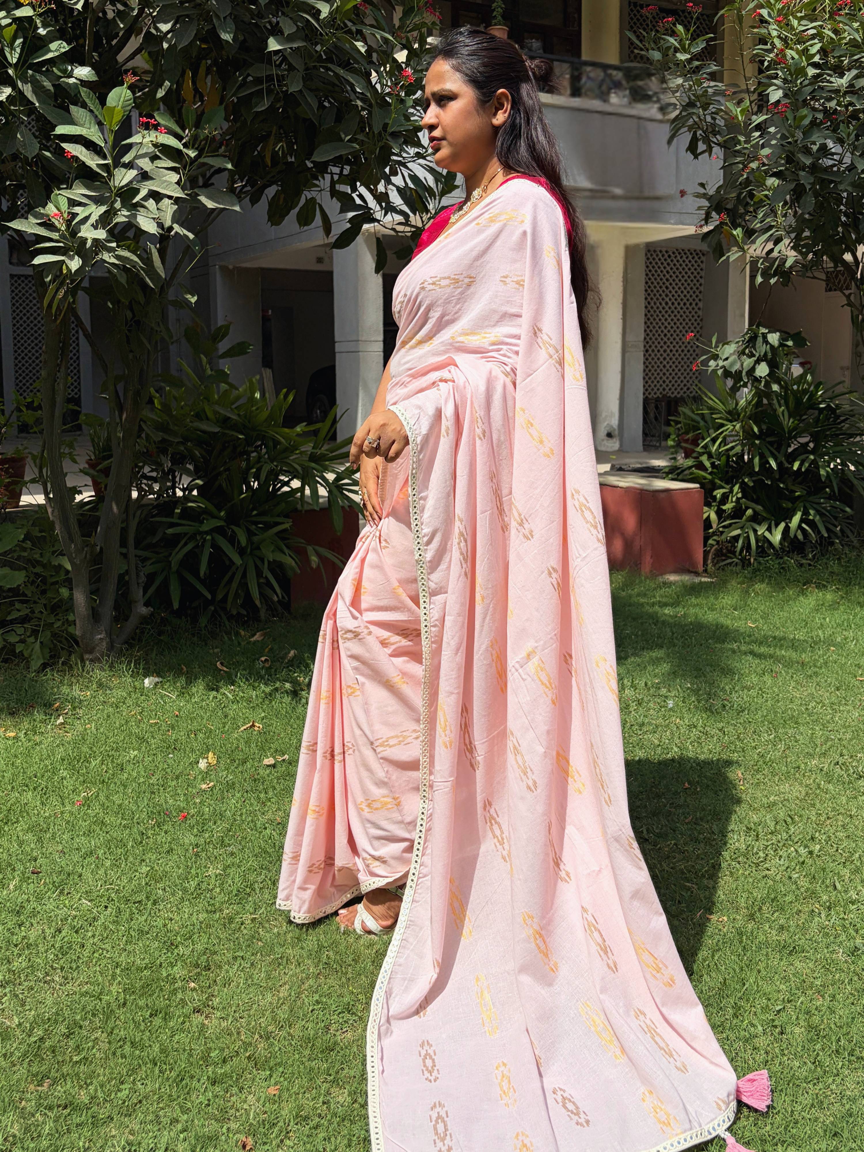 Blush Pink Ikkat Saree Mirror Work White Lace Border Closeup Ethnyk Dori