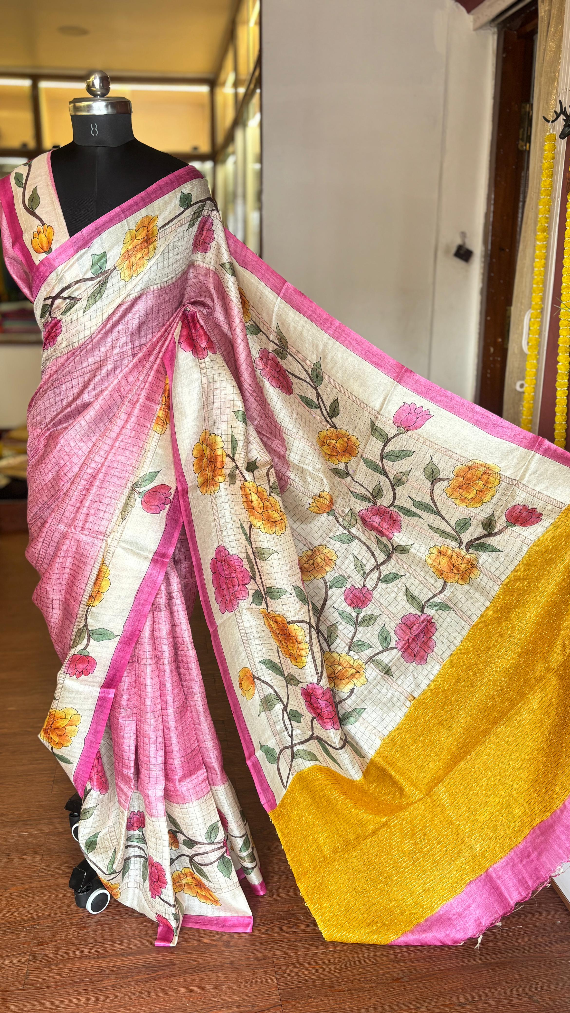 Vihangam Pushp Tussar Silk Saree