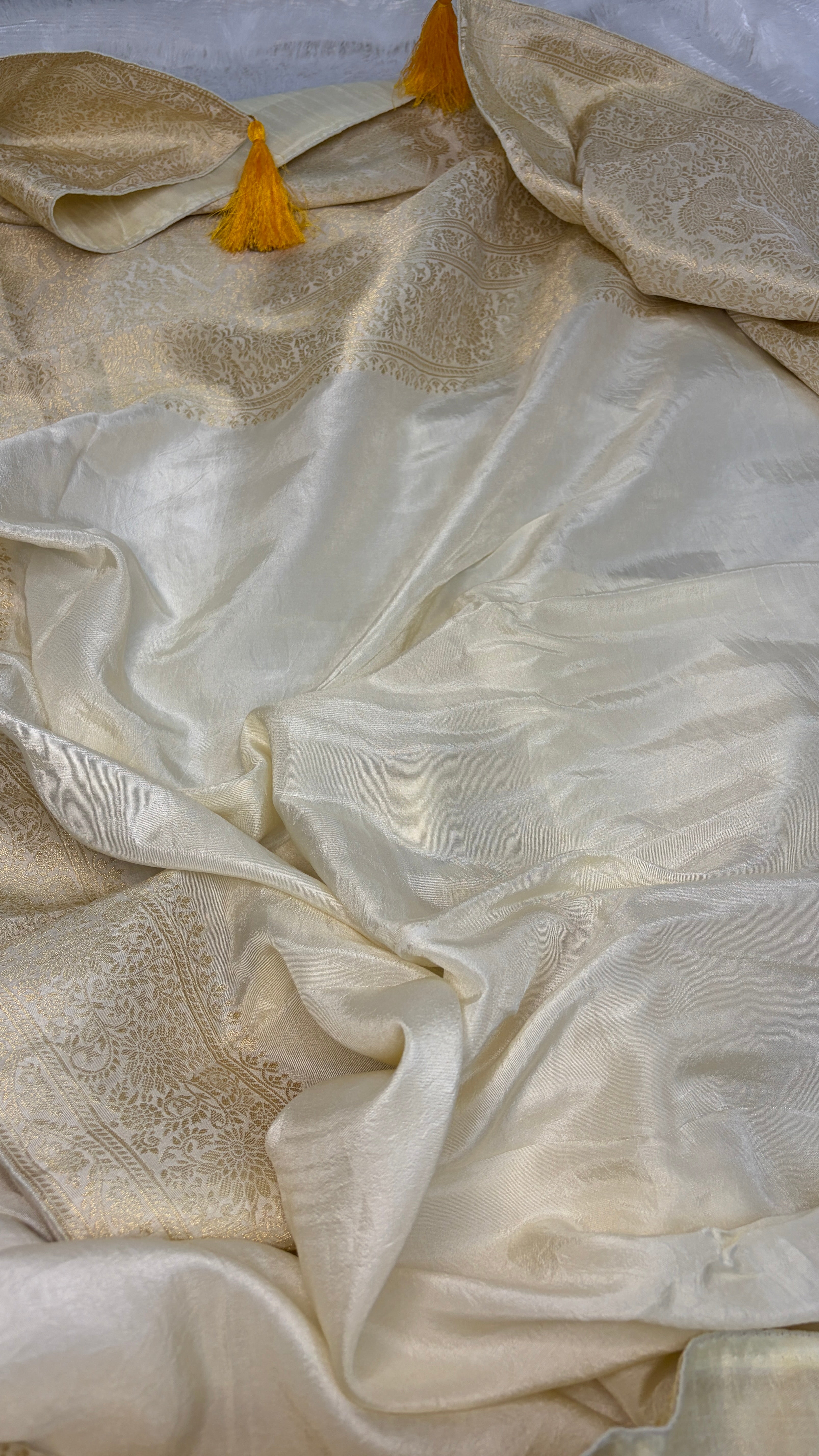 Suvarna Rekha Raw Silk Saree