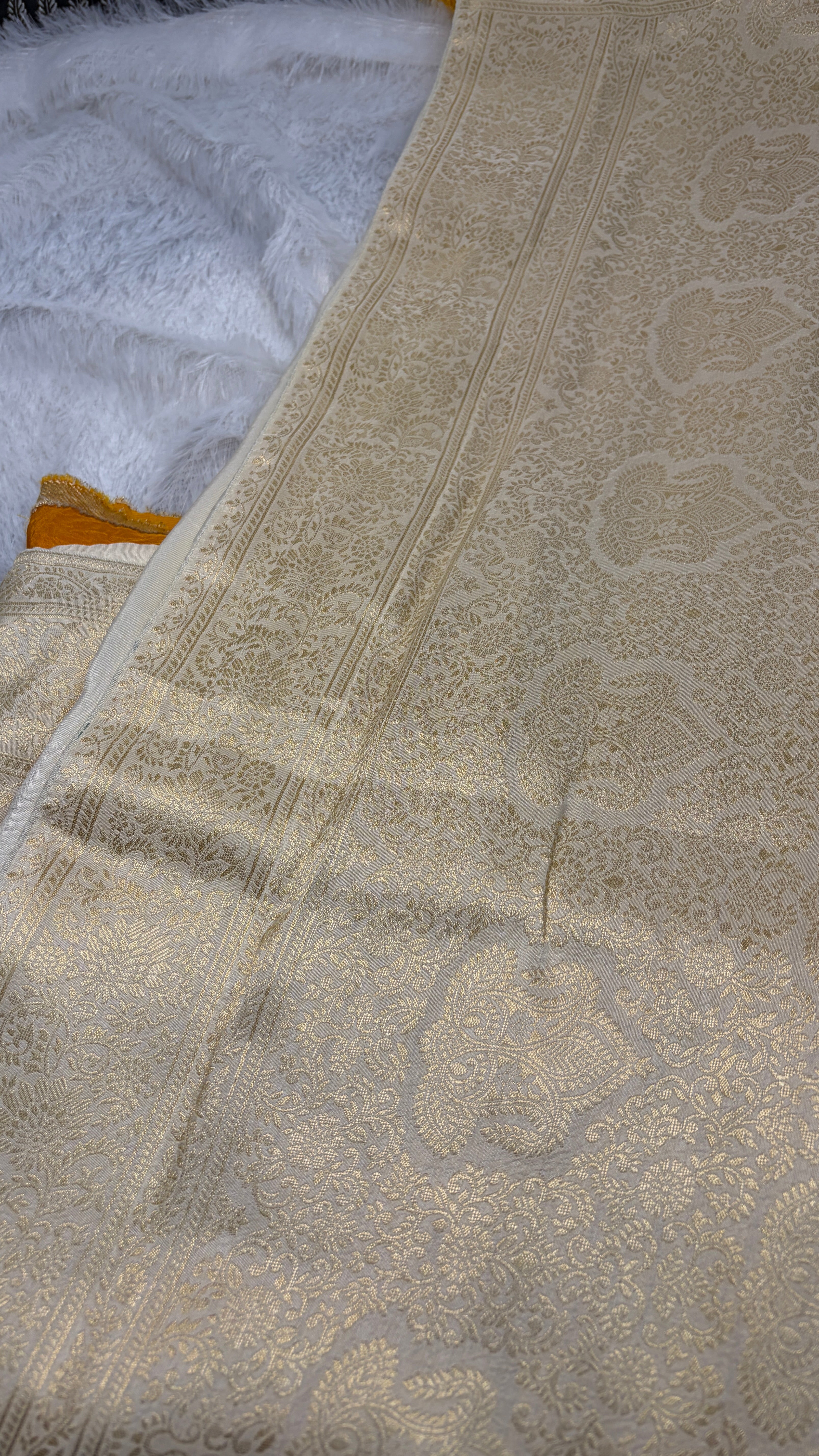 Suvarna Rekha Raw Silk Saree