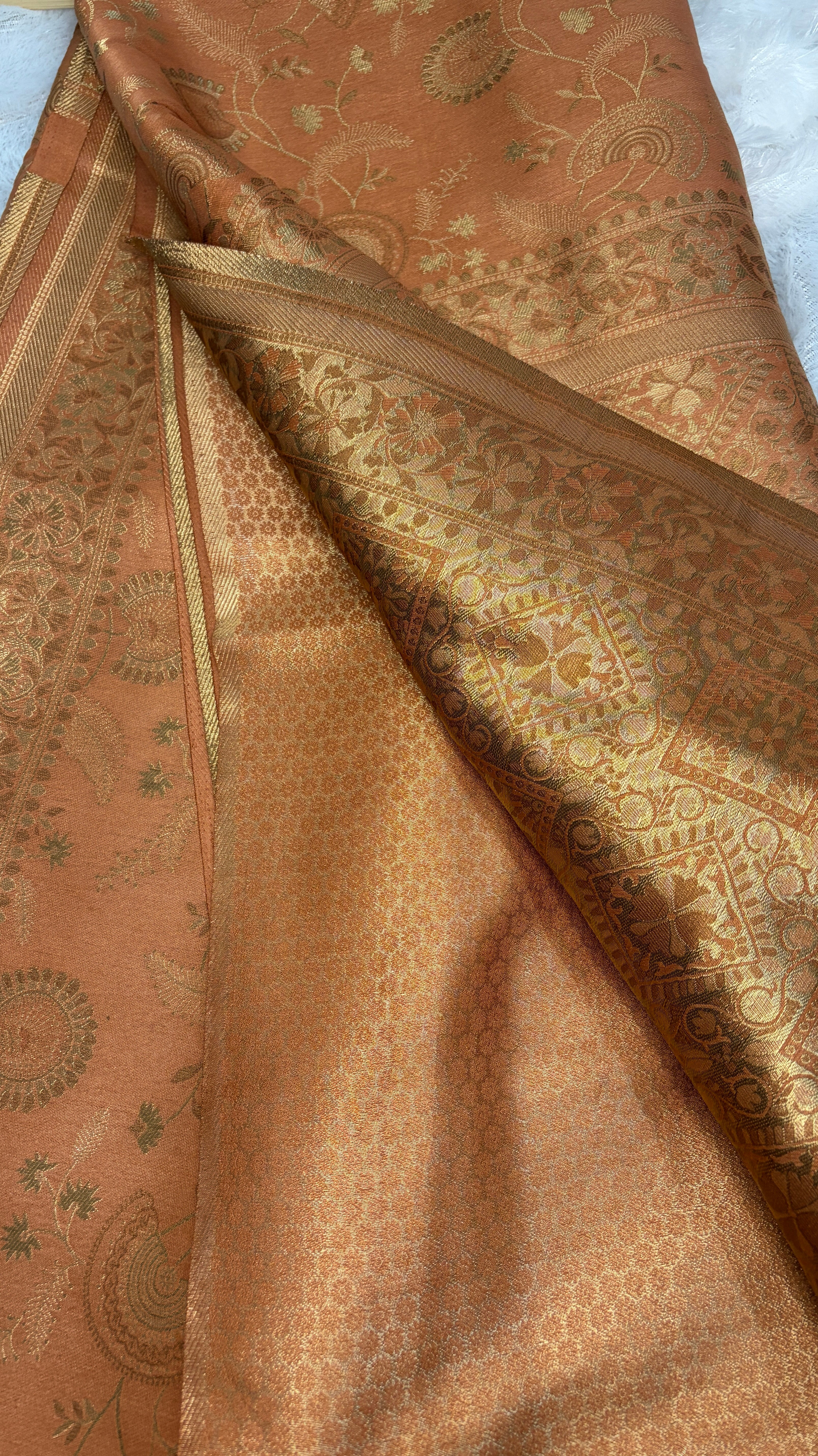 Suvarna Jyoti Kanjivaram Silk Saree