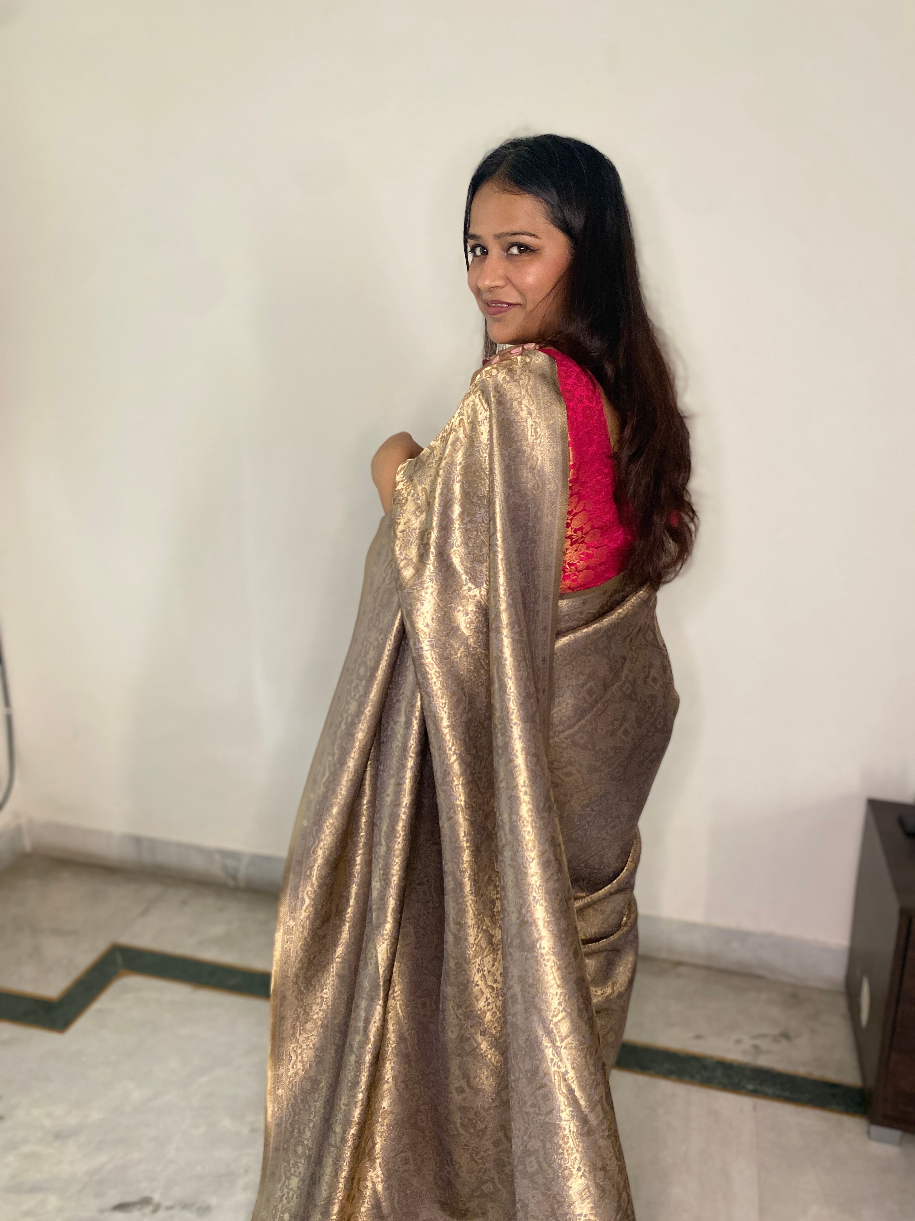 Suvarna Jyoti Kanjivaram Silk Saree