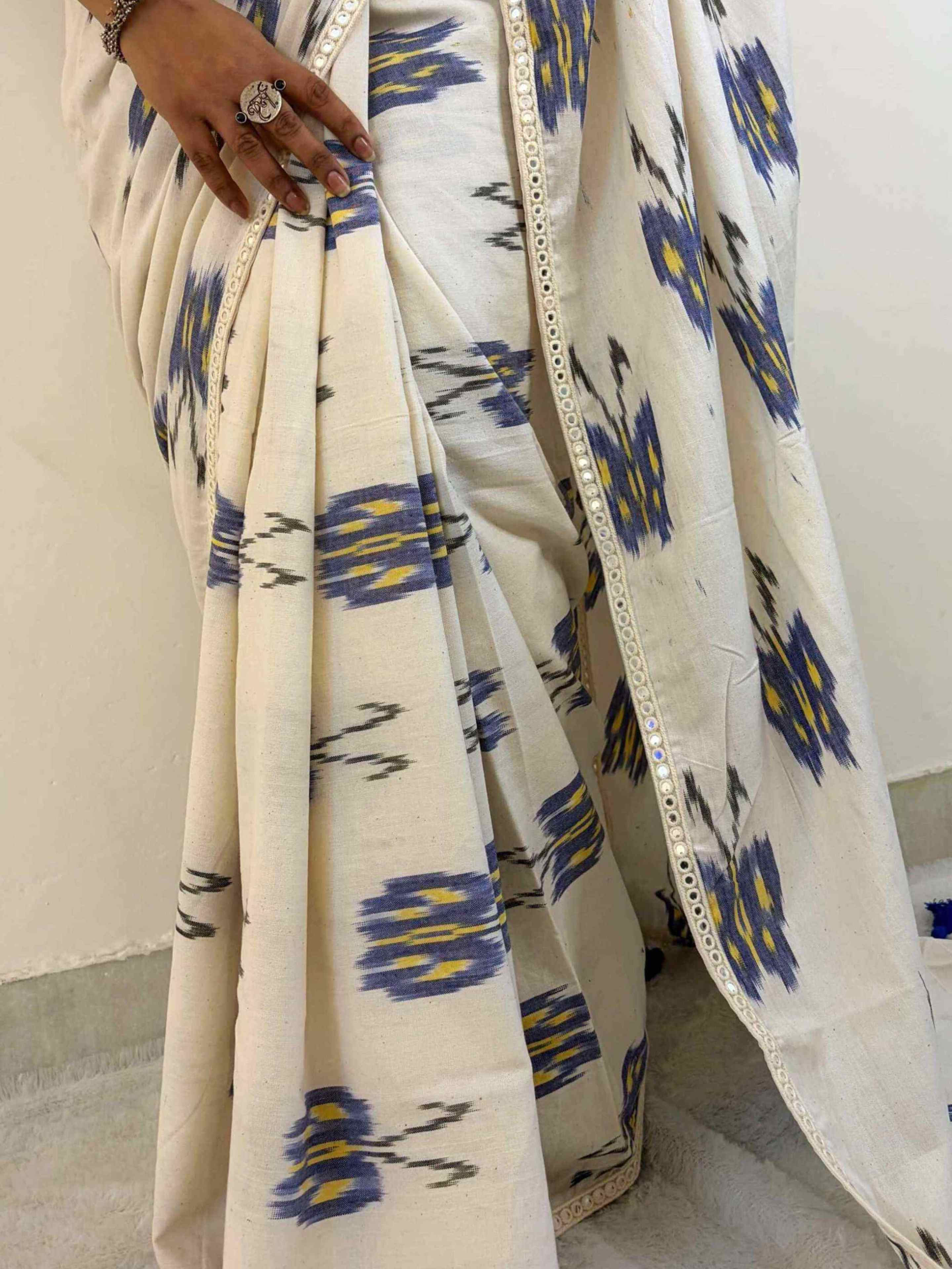 Blue Colour Linen Saree Mirror Work Border Detail Ethnyk Dori