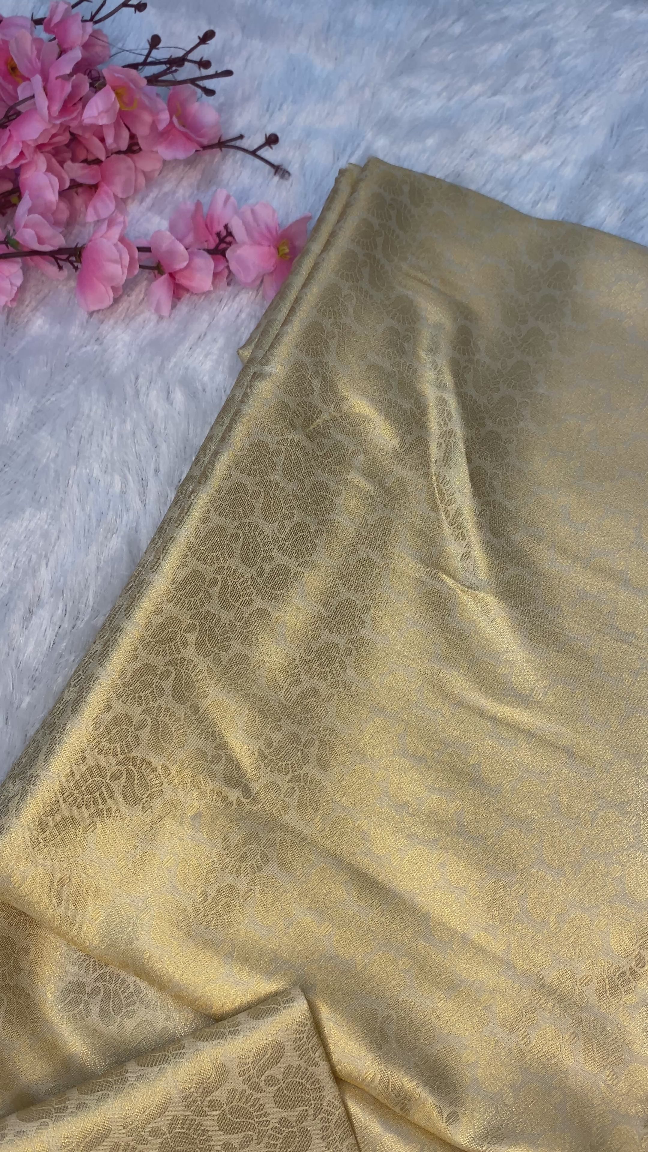 Ananta Roja Kanjivaram Silk Saree | Red Zari Woven Bridal Saree – Ethnyk Dori