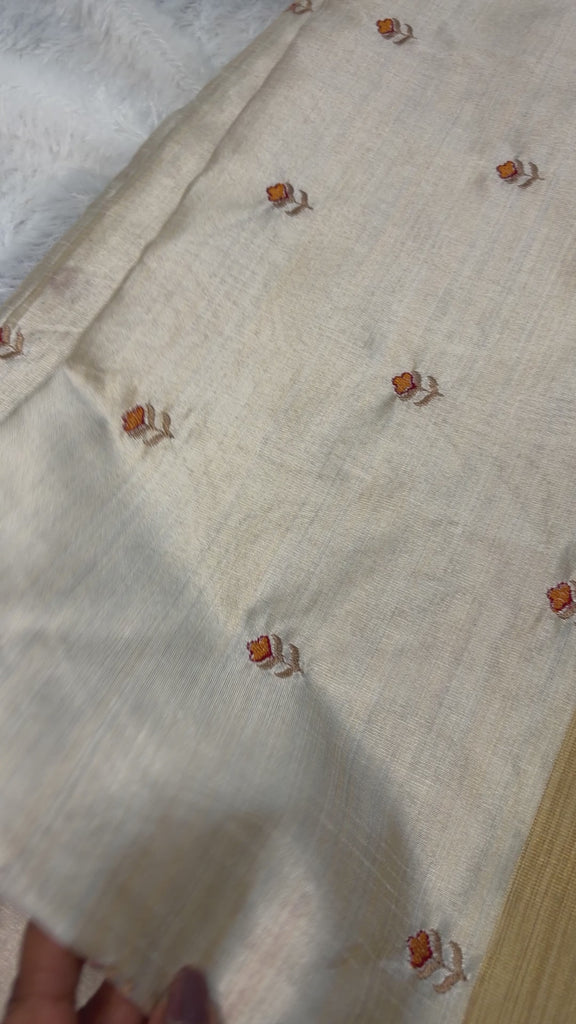 Tussar Tara Shubhra Silk Saree